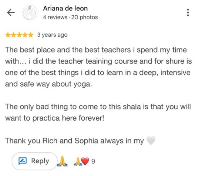 Screenshot of a Google review by Ariana de Leon about the teacher training course